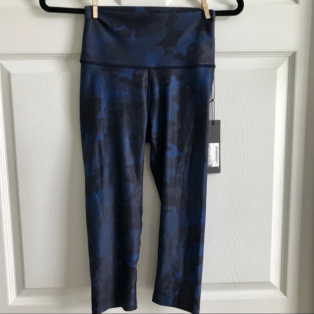 NWT Wear It To Heart Blue Camo Legging / SZ S‎
